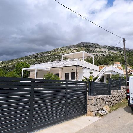 Apartman Lidija Starigrad Paklenica Exterior foto