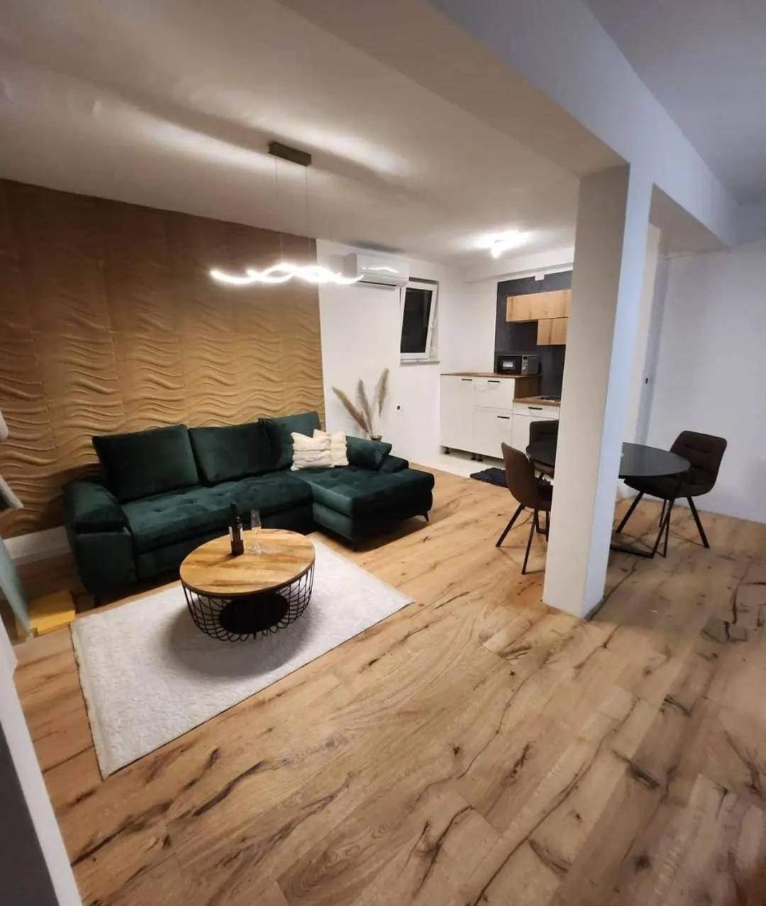Apartman Lidija Starigrad Paklenica Exterior foto